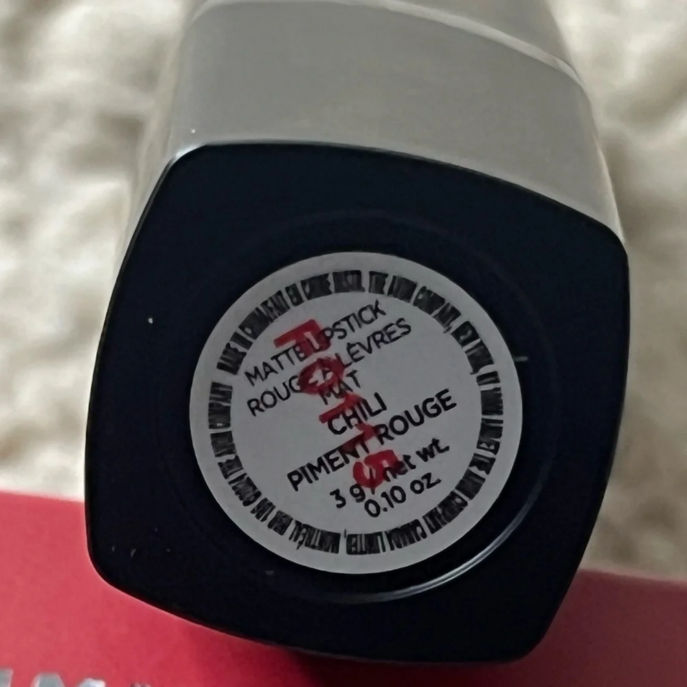 🤍New Fmg Glimmer Matte Lipstick🤍